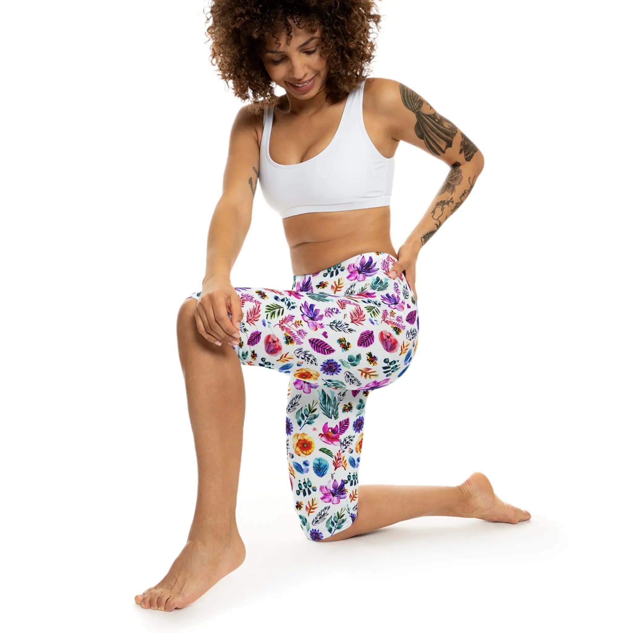 AOP Women FloralChic Capri Leggings Whozbrand