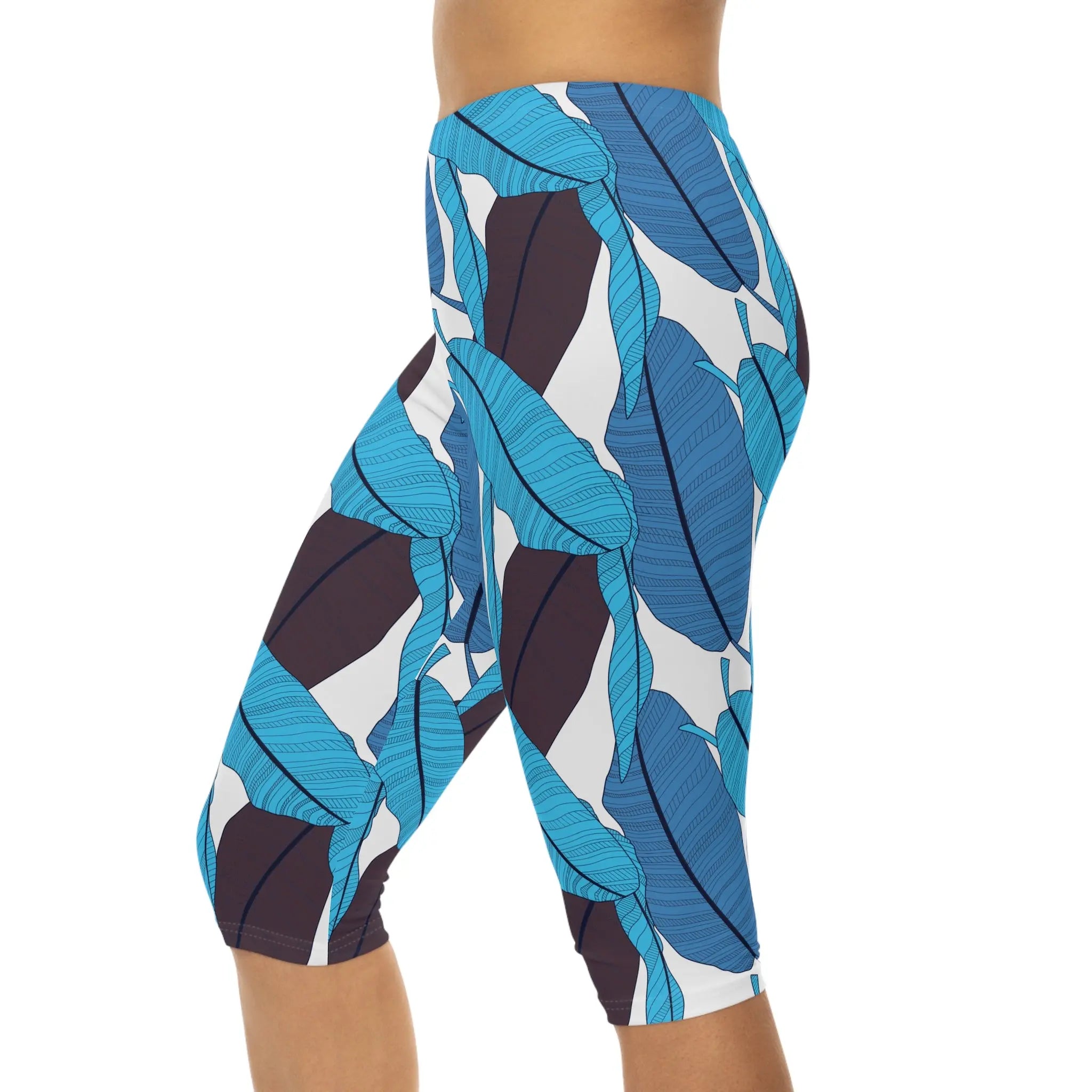 AOP Women Botanical Elegance Capri Leggings Whozbrand
