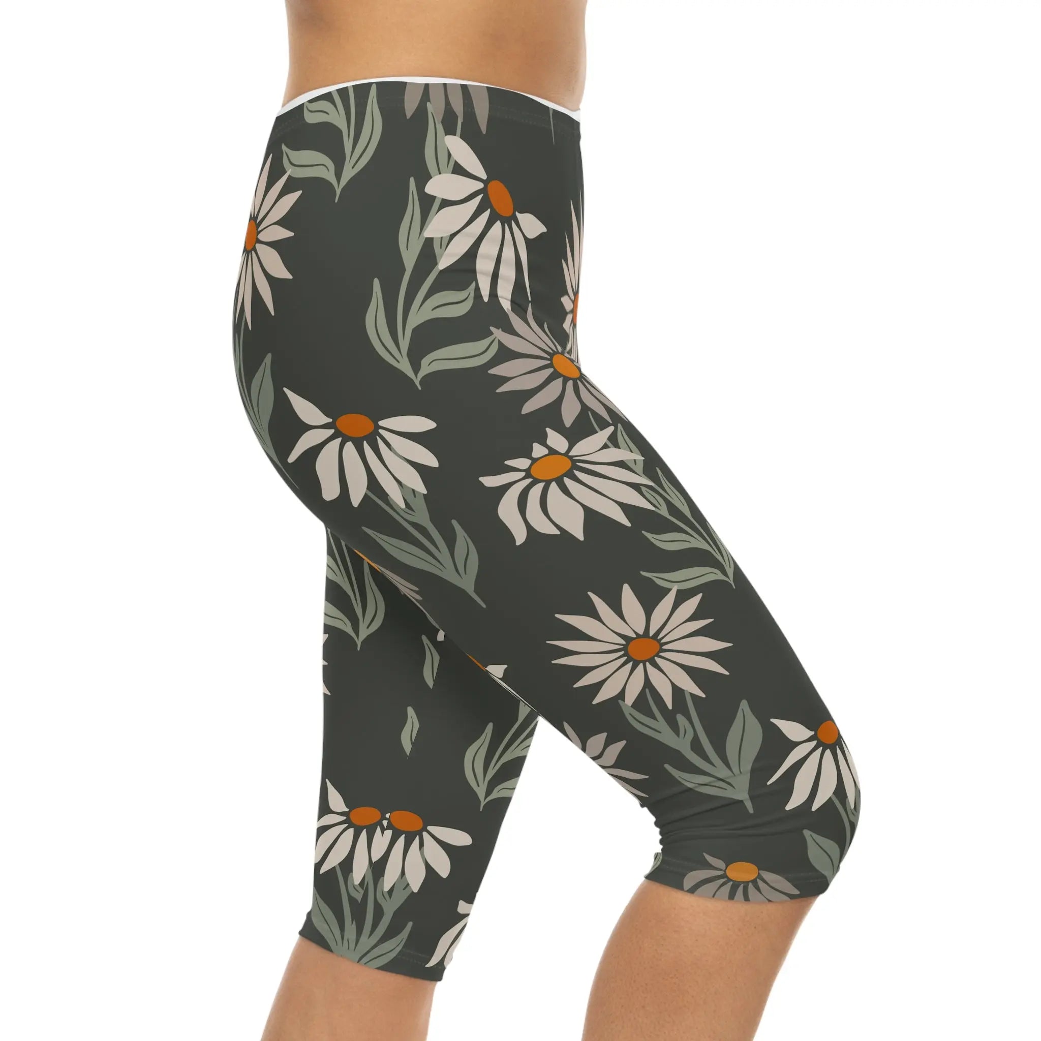 AOP Women DaisyPrint Capri Leggings Whozbrand