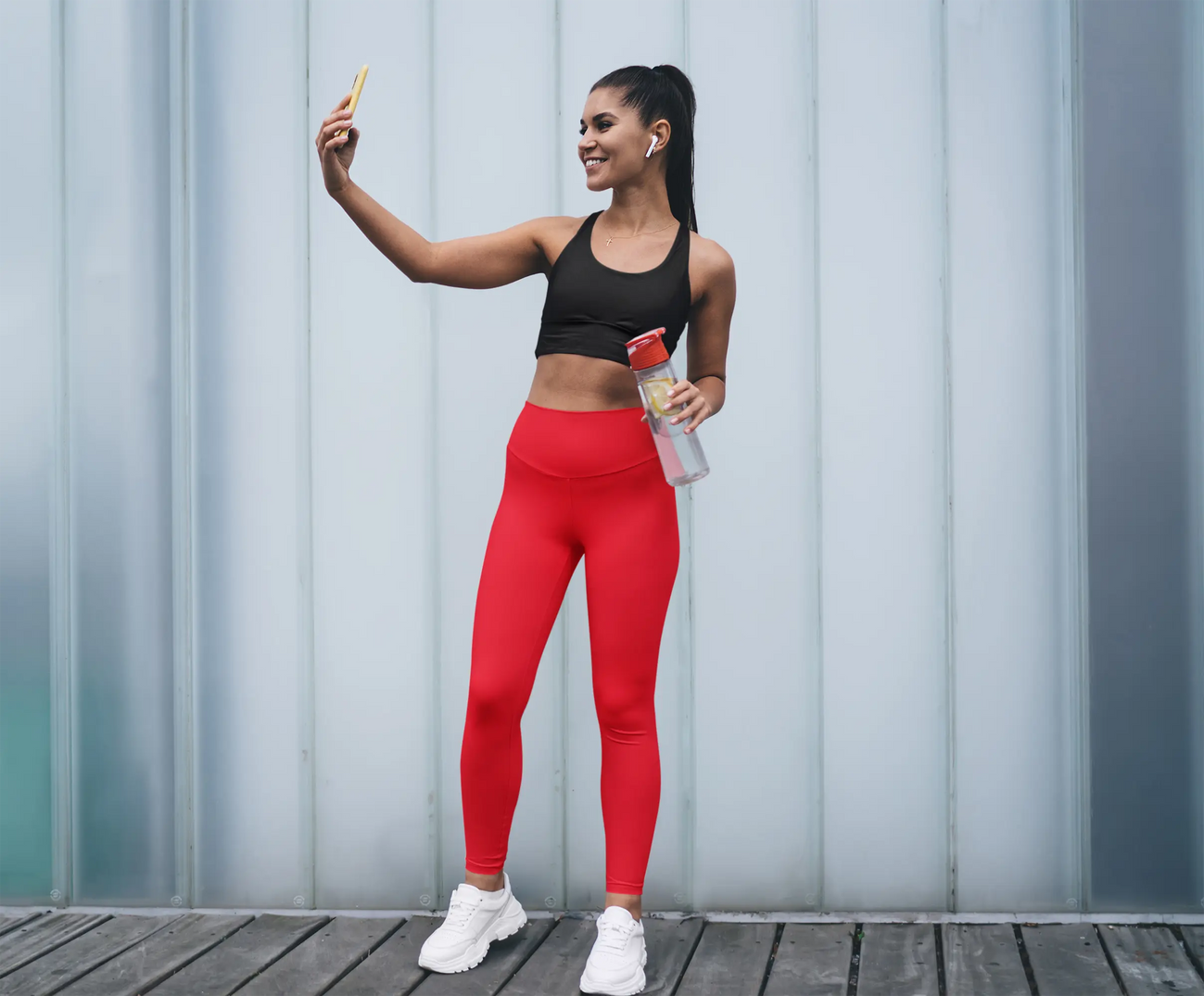 Ruby ComfortCurve Ankle Leggings - Red